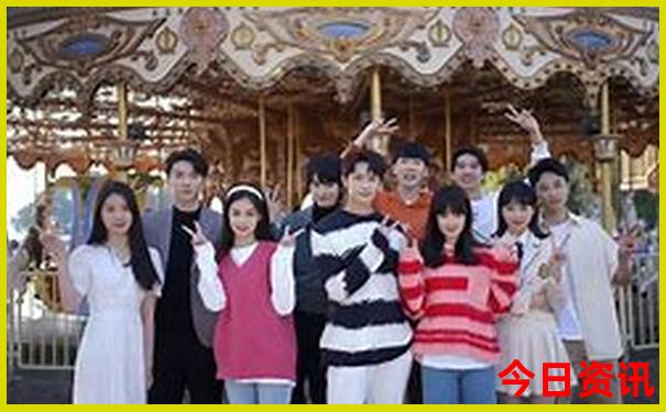 从云南到新疆旅游路线怎么走